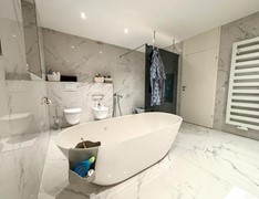 PHOTO-2026-04-05-17-07-38 5.jpg